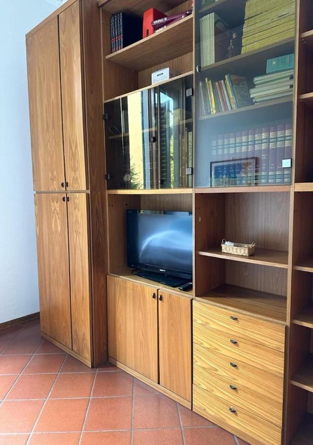 Soffiano Flat - 15 Mins From The Old Town Centre *
